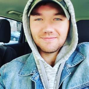 Meet your Posher, Eric